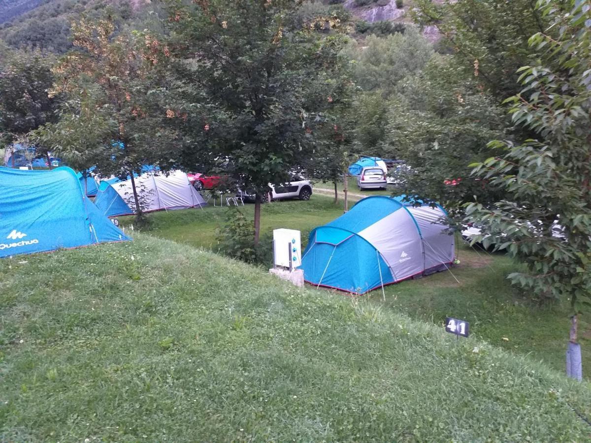 Hotel Camping Riu Gelat Espot Exteriér fotografie