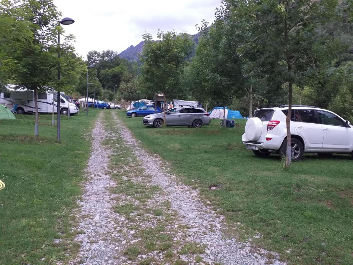 Hotel Camping Riu Gelat Espot Exteriér fotografie